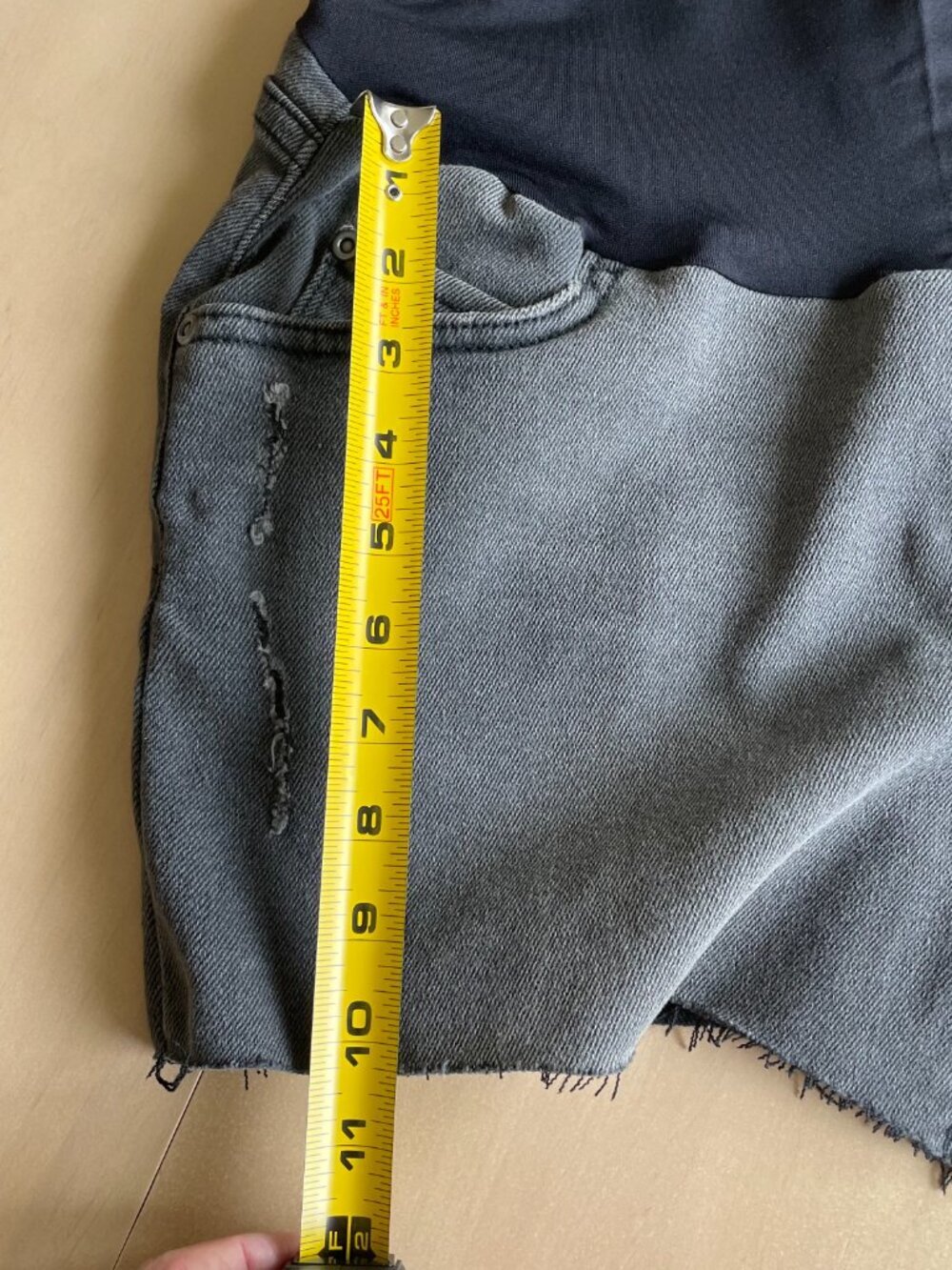 Entire Closet $5! NEW Sonoma Maternity Black Wash Denim Belly Band Jean Shorts - Picture 7 of 8